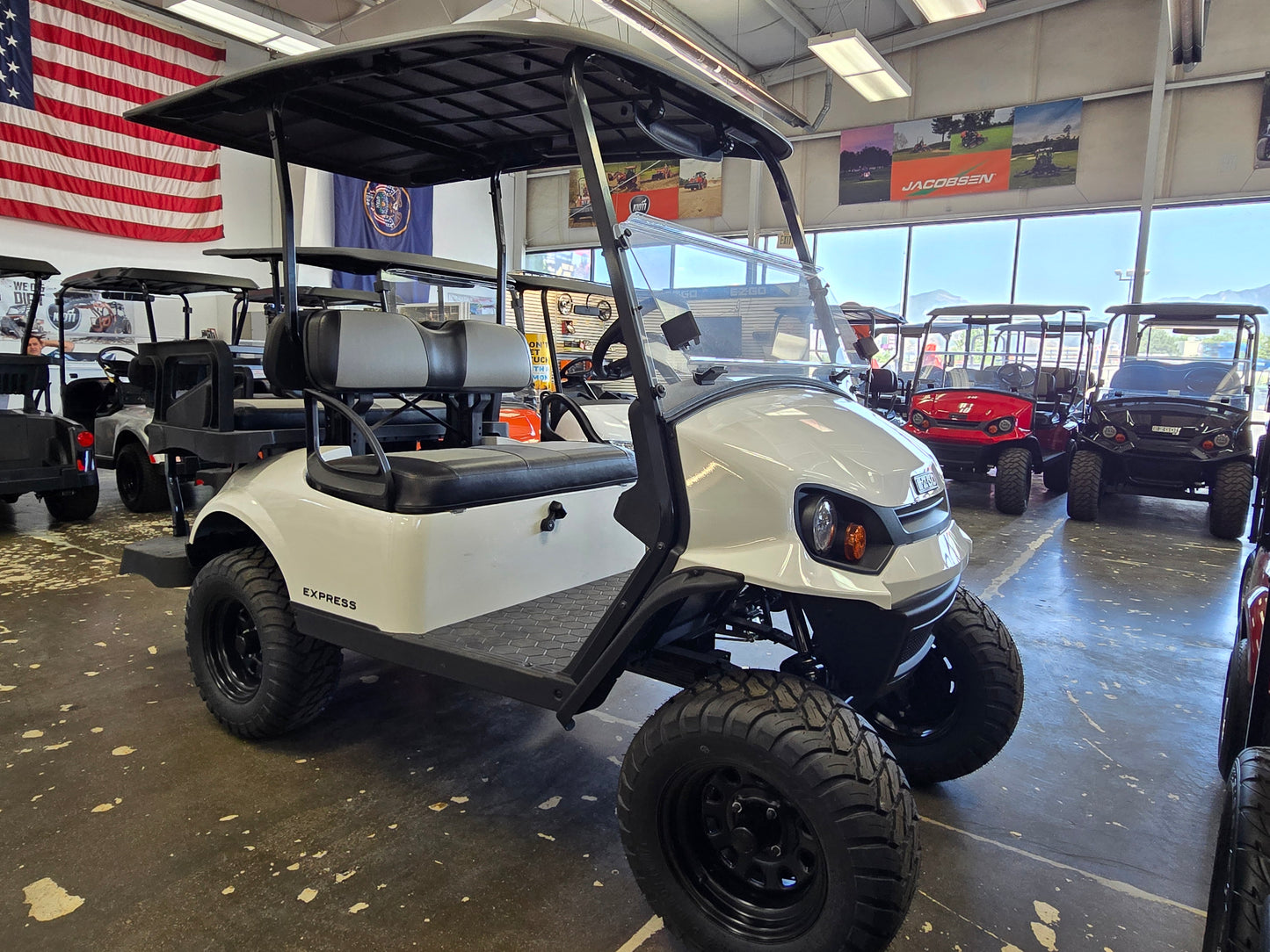 NEW 2025 EZGO EXPRESS 4 GAS