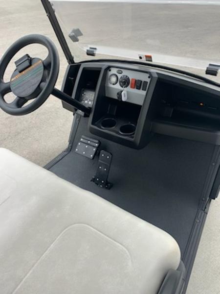 2023 Cushman Shuttle 2 + 2 Elite Lithium