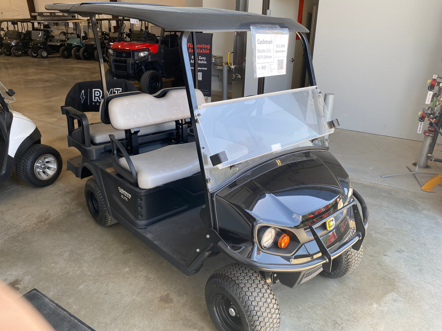 Cushman Shuttle 2+2