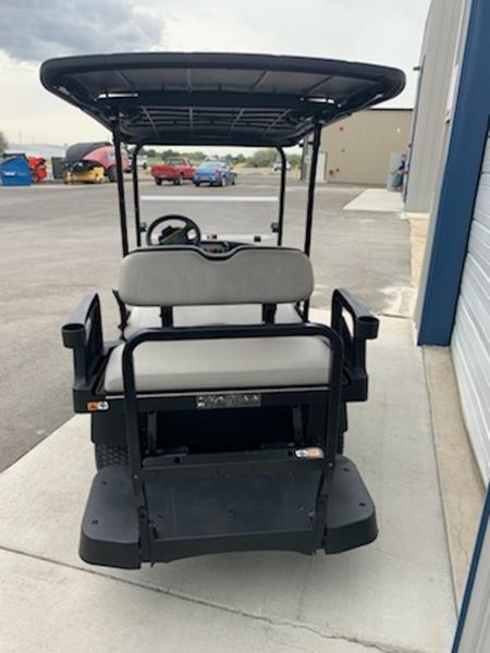 2023 Cushman Shuttle 2 + 2 Elite Lithium