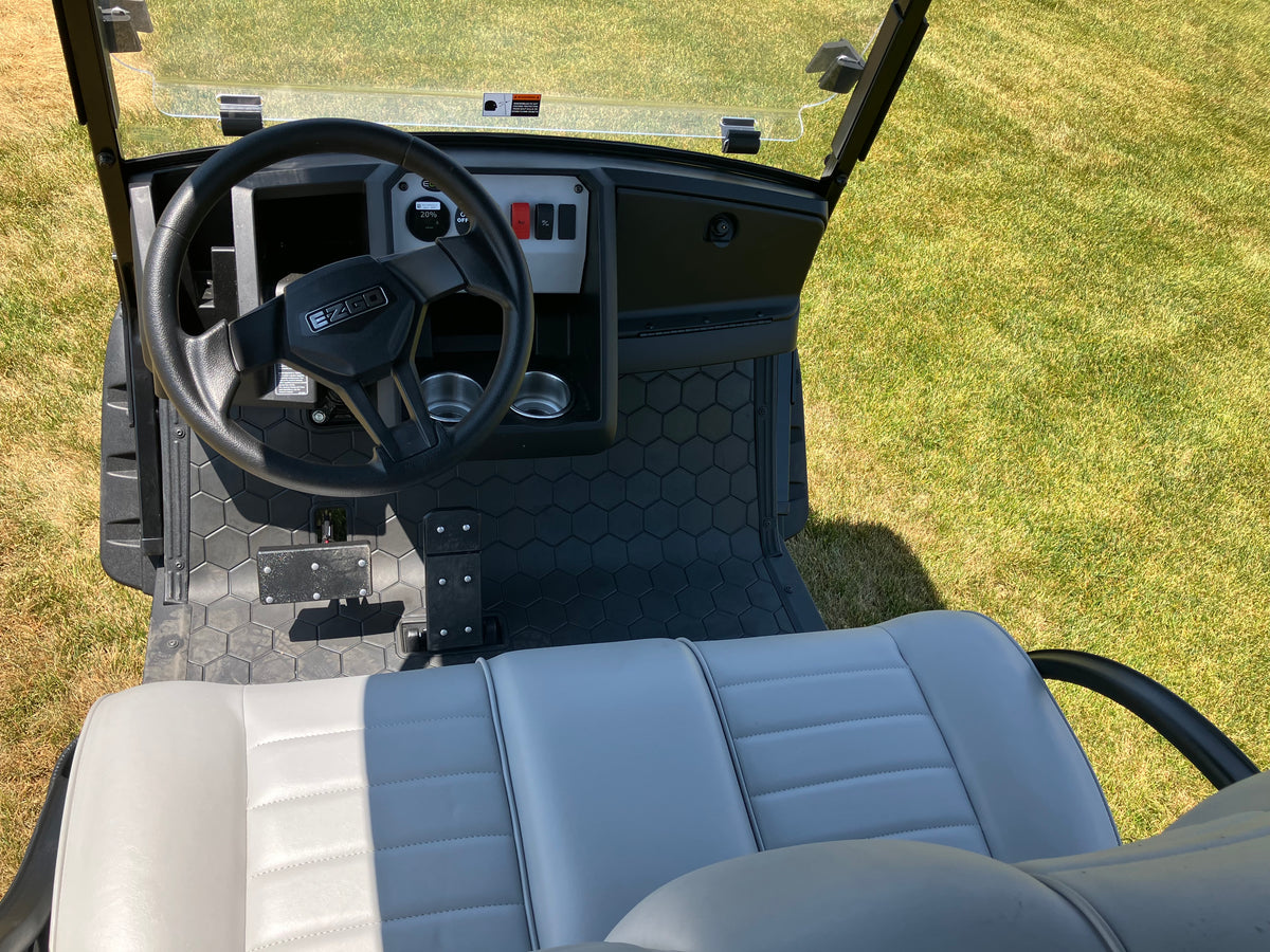2025 EZGO EXPRESS 6