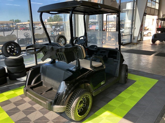 Refurbished EZGO RXV ELiTE Golf Cart – August Special at RMT Equipment Now Available in Salt Lake City
