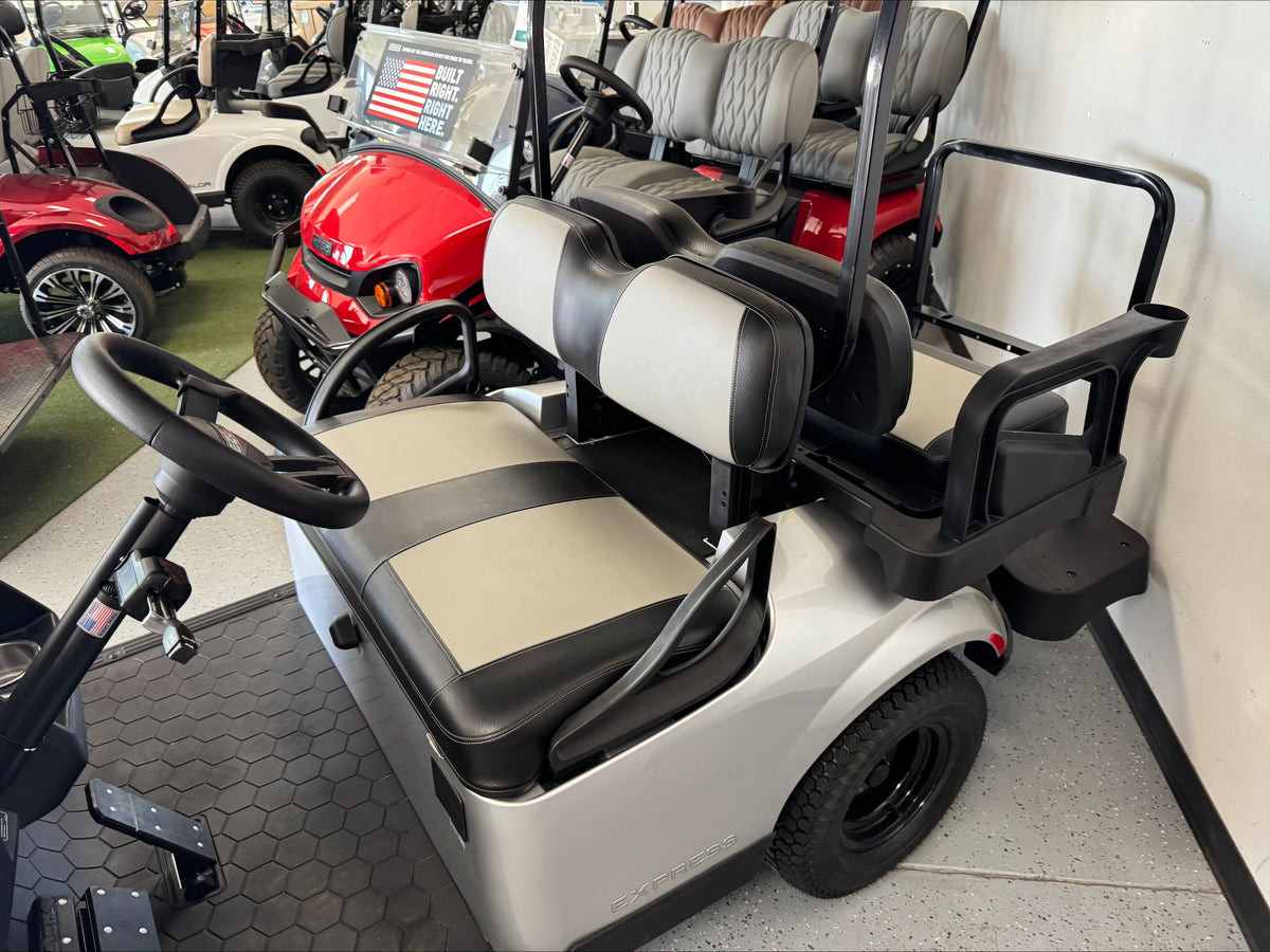 2025 EZGO EXPRESS 4 GAS