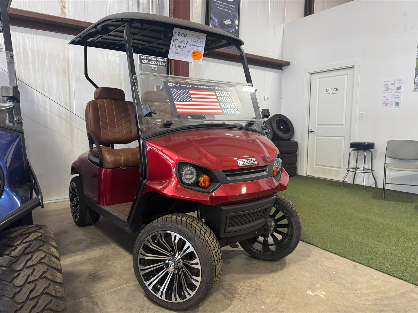 2025 EZGO EXPRESS 2 ELiTE