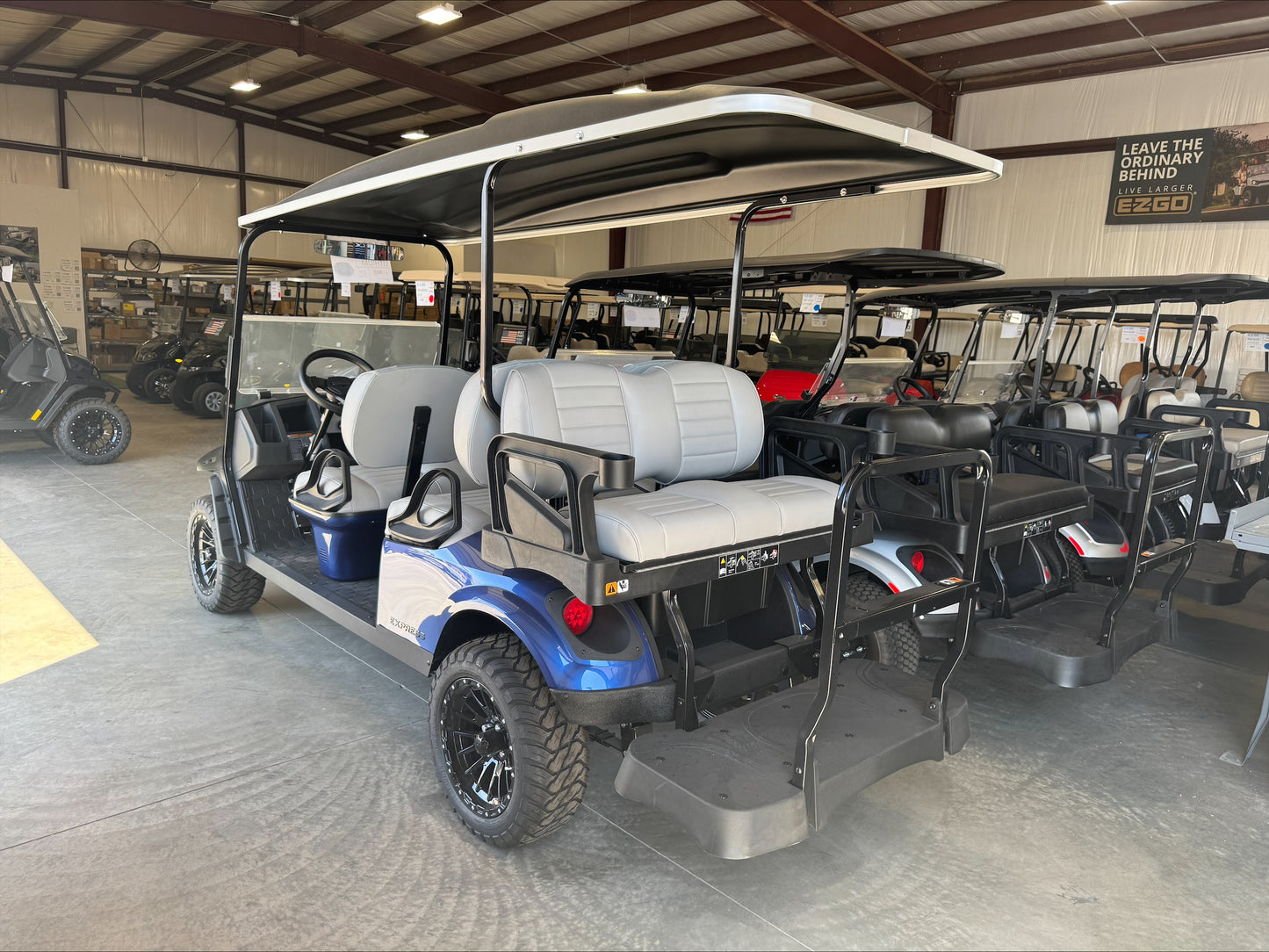 2025 EZGO EXPRESS 6 ELiTE LIFTED