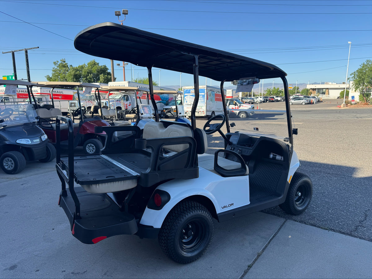 2025 EZGO VALOR 4 GAS GOLF CART