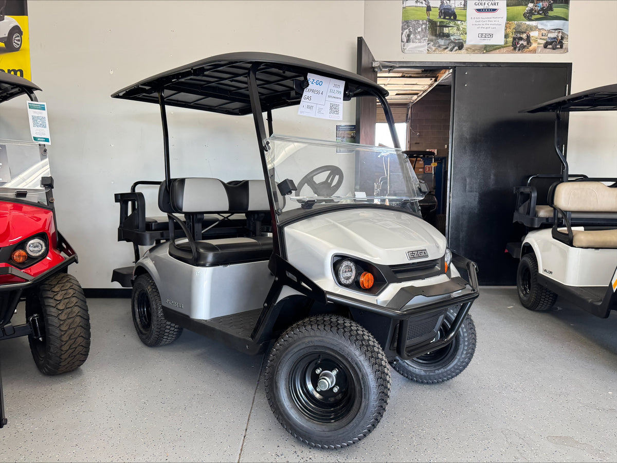 2025 EZGO EXPRESS 4 GAS