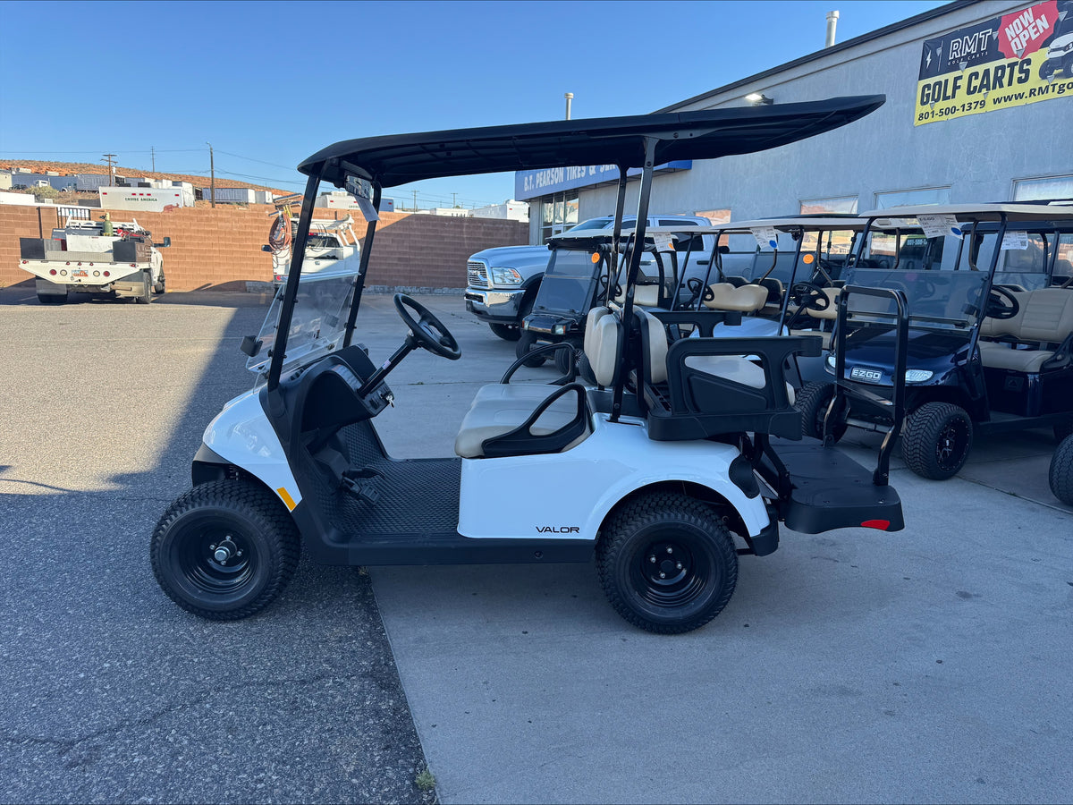 2025 EZGO VALOR 4 GAS GOLF CART