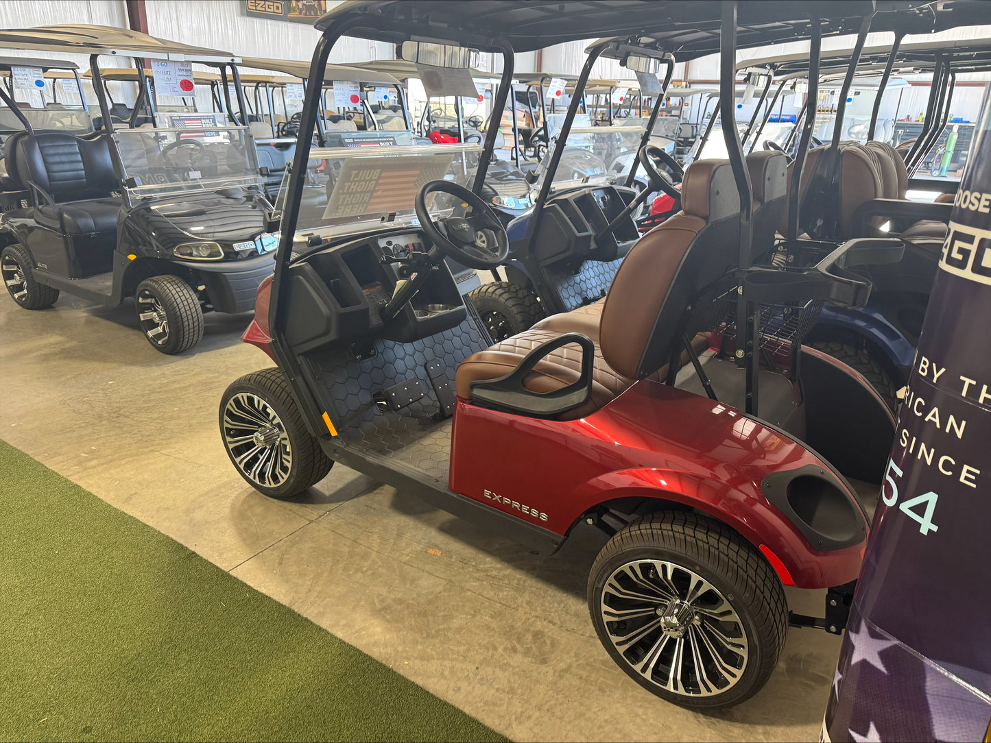 2025 EZGO EXPRESS 2 ELiTE