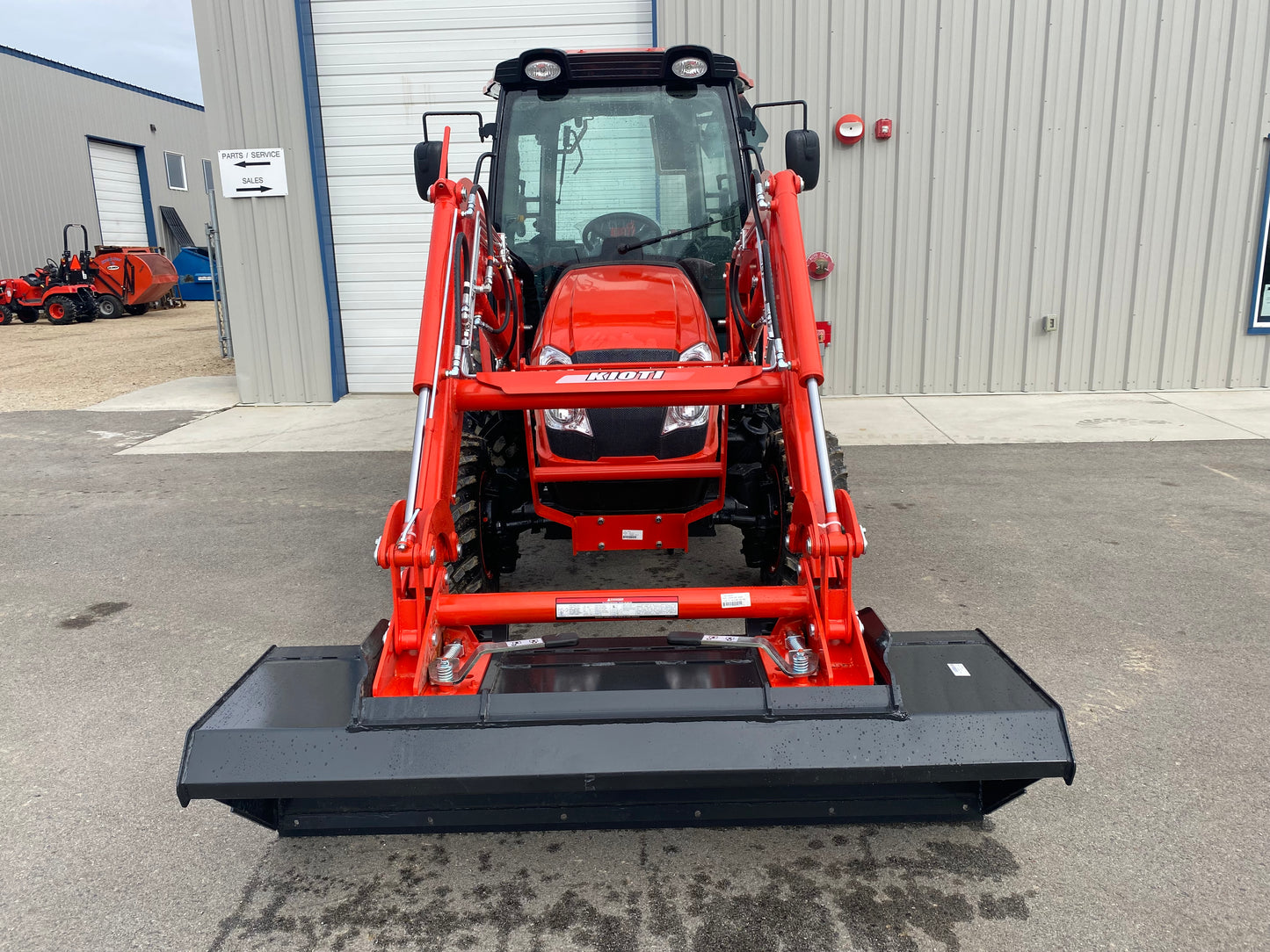 KIOTI NS4710HCB 1.9% LOW RATE FINANCING AVAILIBLE