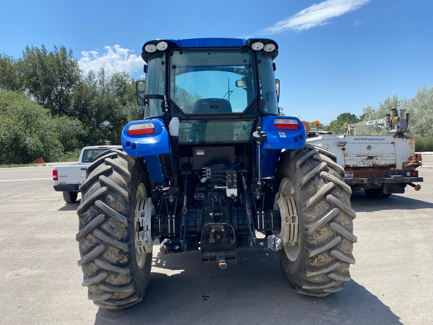 New Holland TS6.120