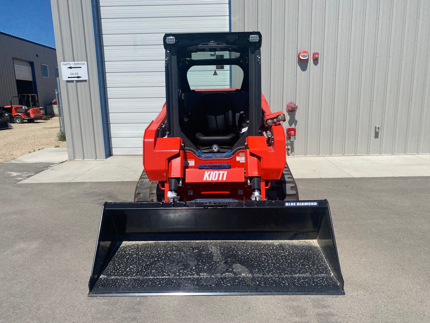 KIOTI TL-750 SKID STEER (2K CASH INCENTIVE THROUGH JULY)