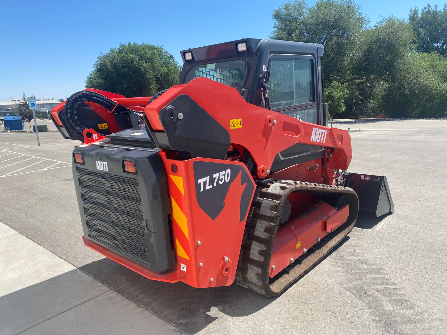 KIOTI TL-750 SKID STEER (2K CASH INCENTIVE THROUGH JULY)