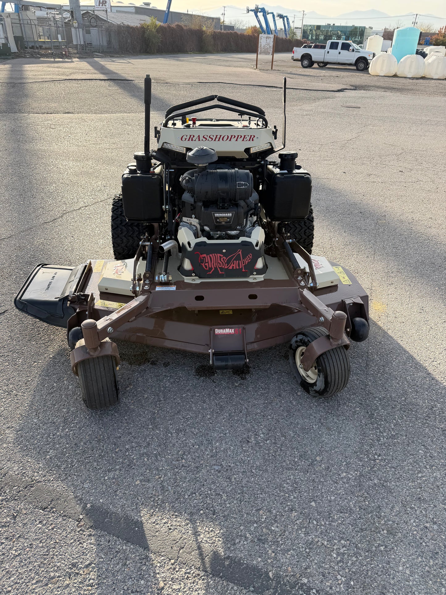 New grasshopper stand-on (61” deck)