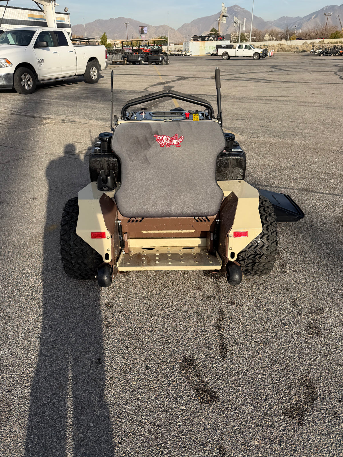 New grasshopper stand-on (61” deck)