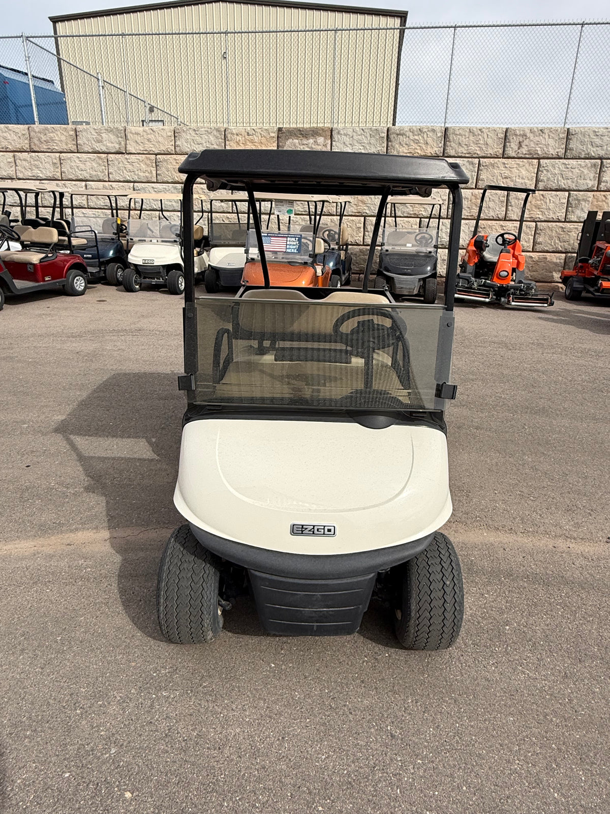 2022 EZGO RXV EX1 GAS Golf cart