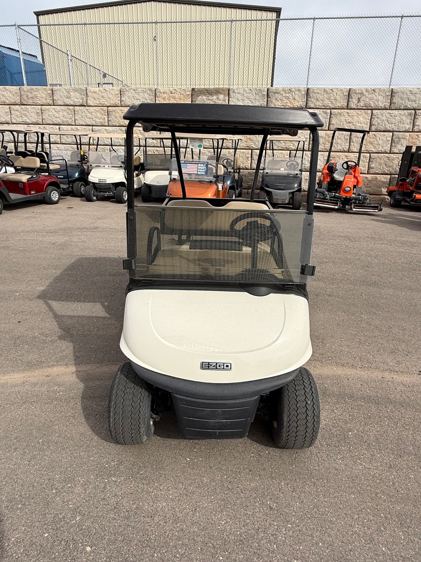 2022 EZGO RXV EX1 GAS Golf cart