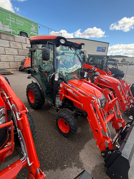 Kioti CX2510 HST Cab *** 0% financing available***