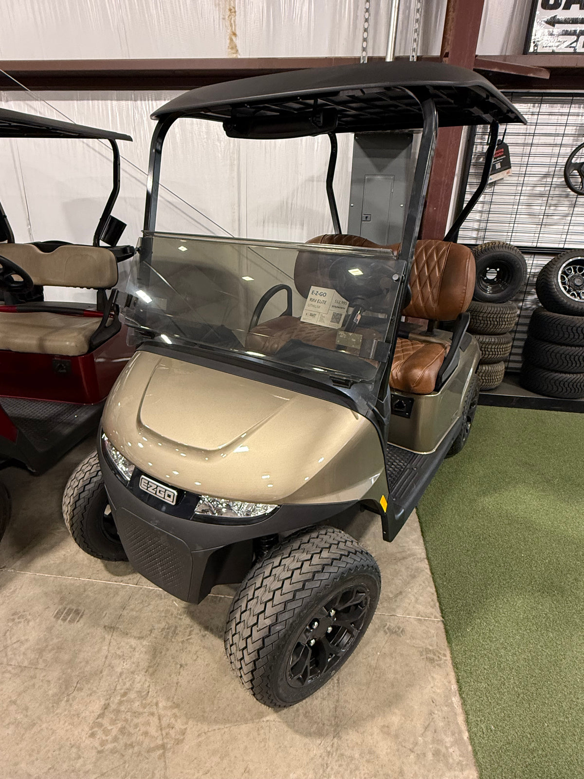 #7 2026 EZGO RXV ELiTE Lithium Golf Cart