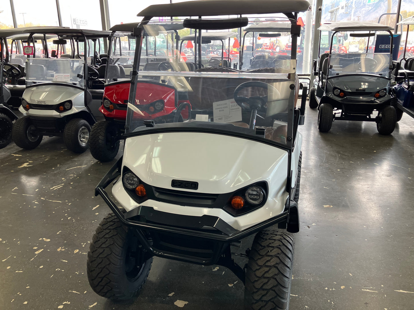 NEW 2025 EZGO EXPRESS 4 GAS