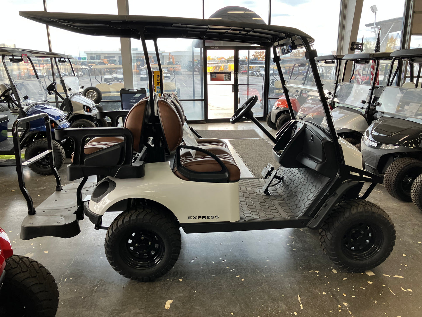 NEW 2025 EZGO EXPRESS 4 GAS