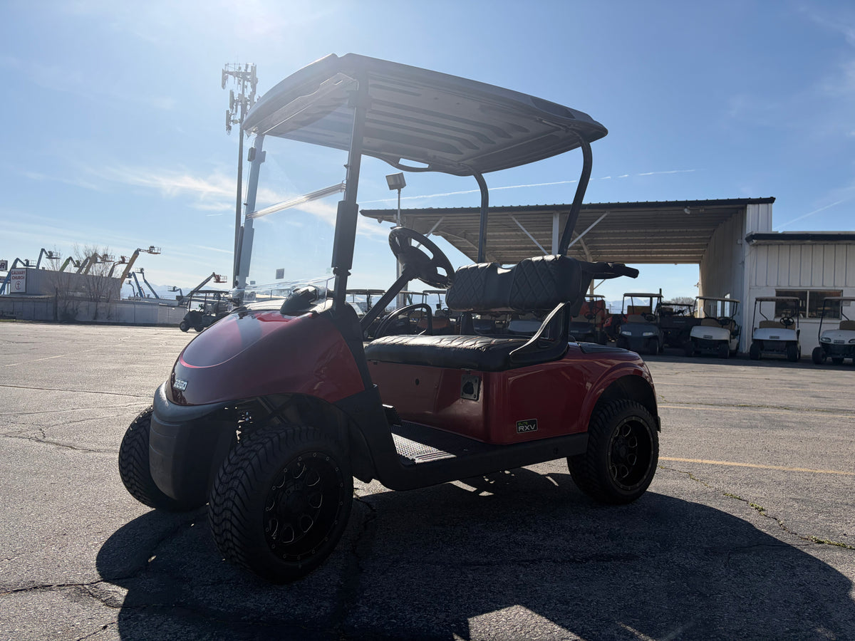 2021 EZGO RXV Elite golf cart with Lithium battery