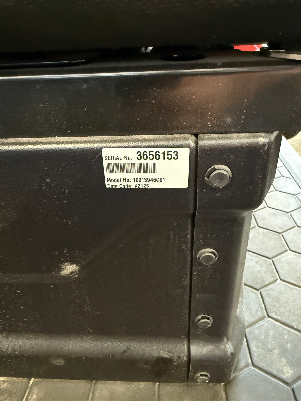 2025 E-Z-GO Liberty ELiTE Lithium – Flame Red