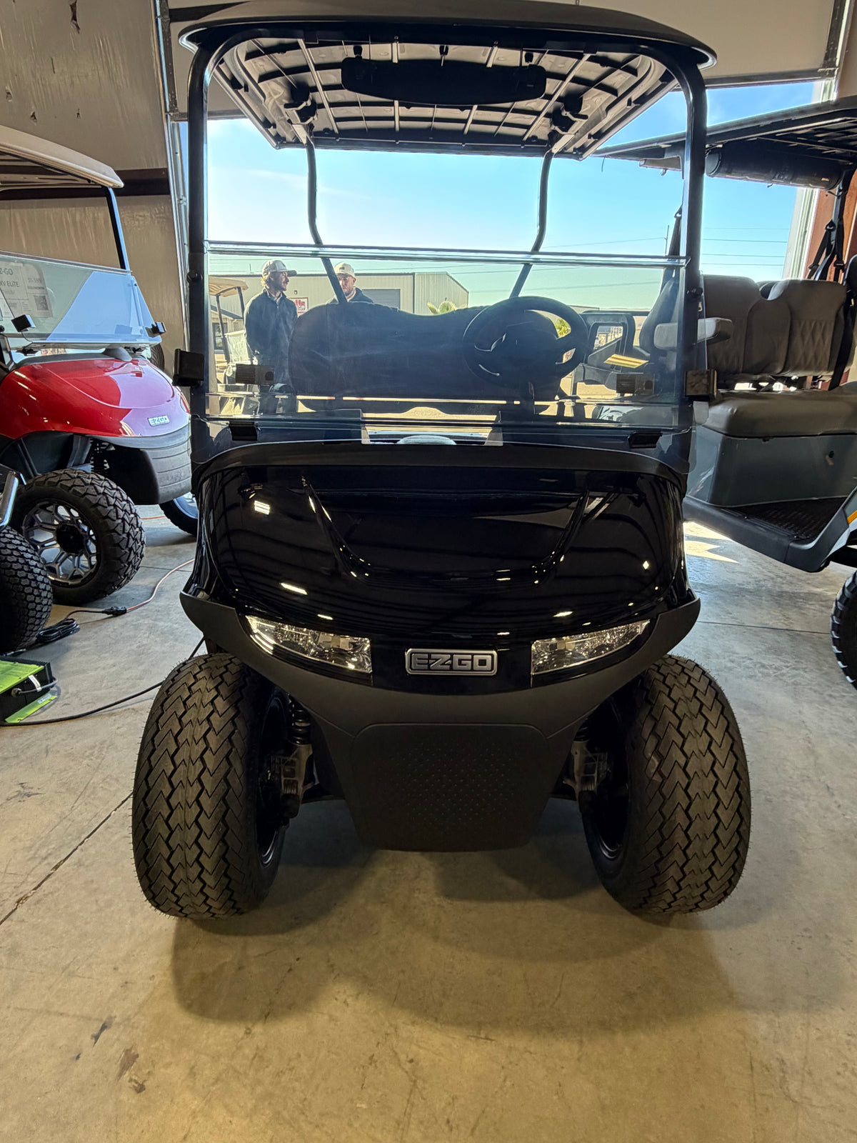 2026 EZGO RXV ELiTE Lithium Golf Cart
