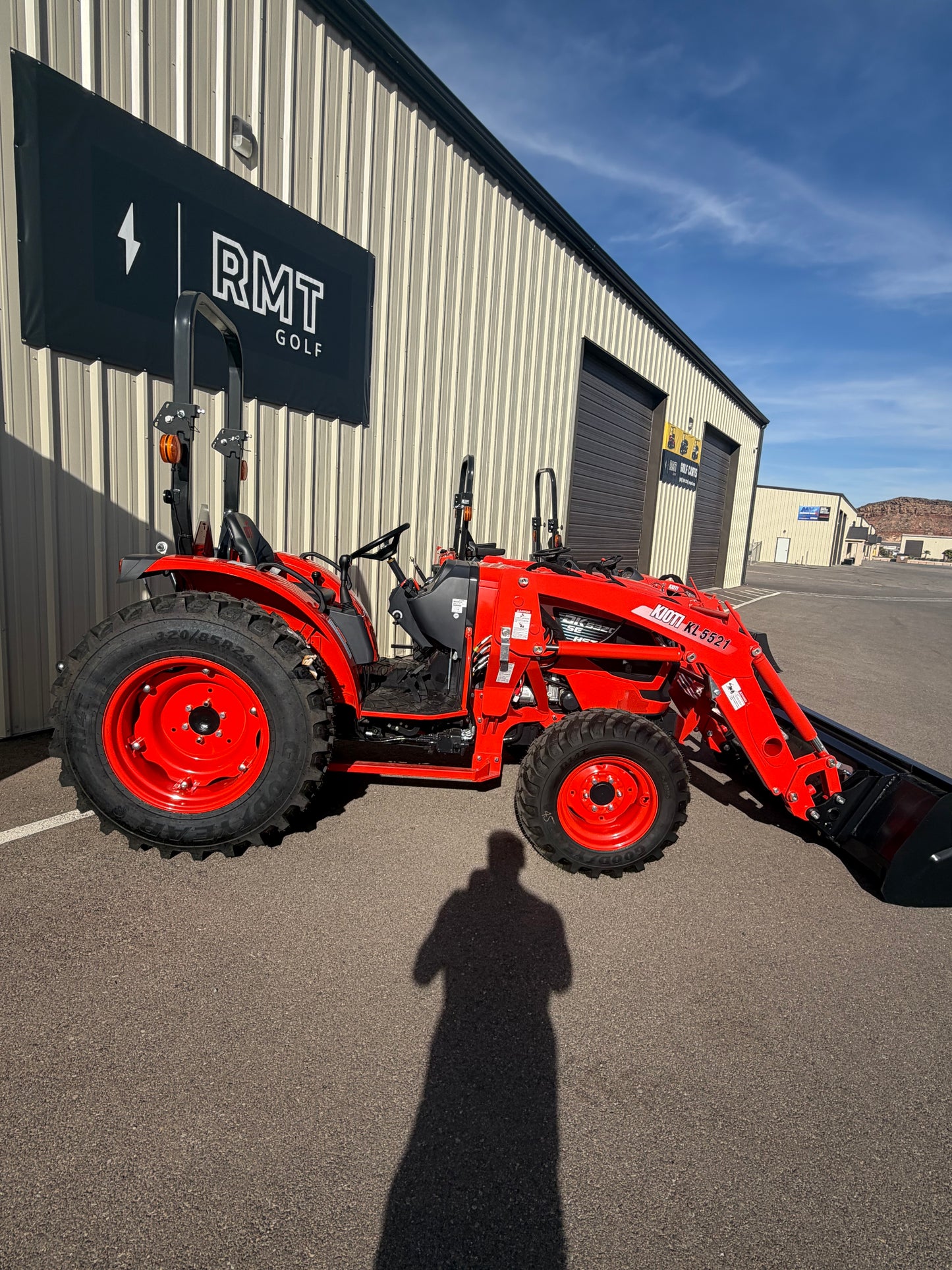 KIOTI DK5320SE HST **0% FINANCING AVAILABLE**