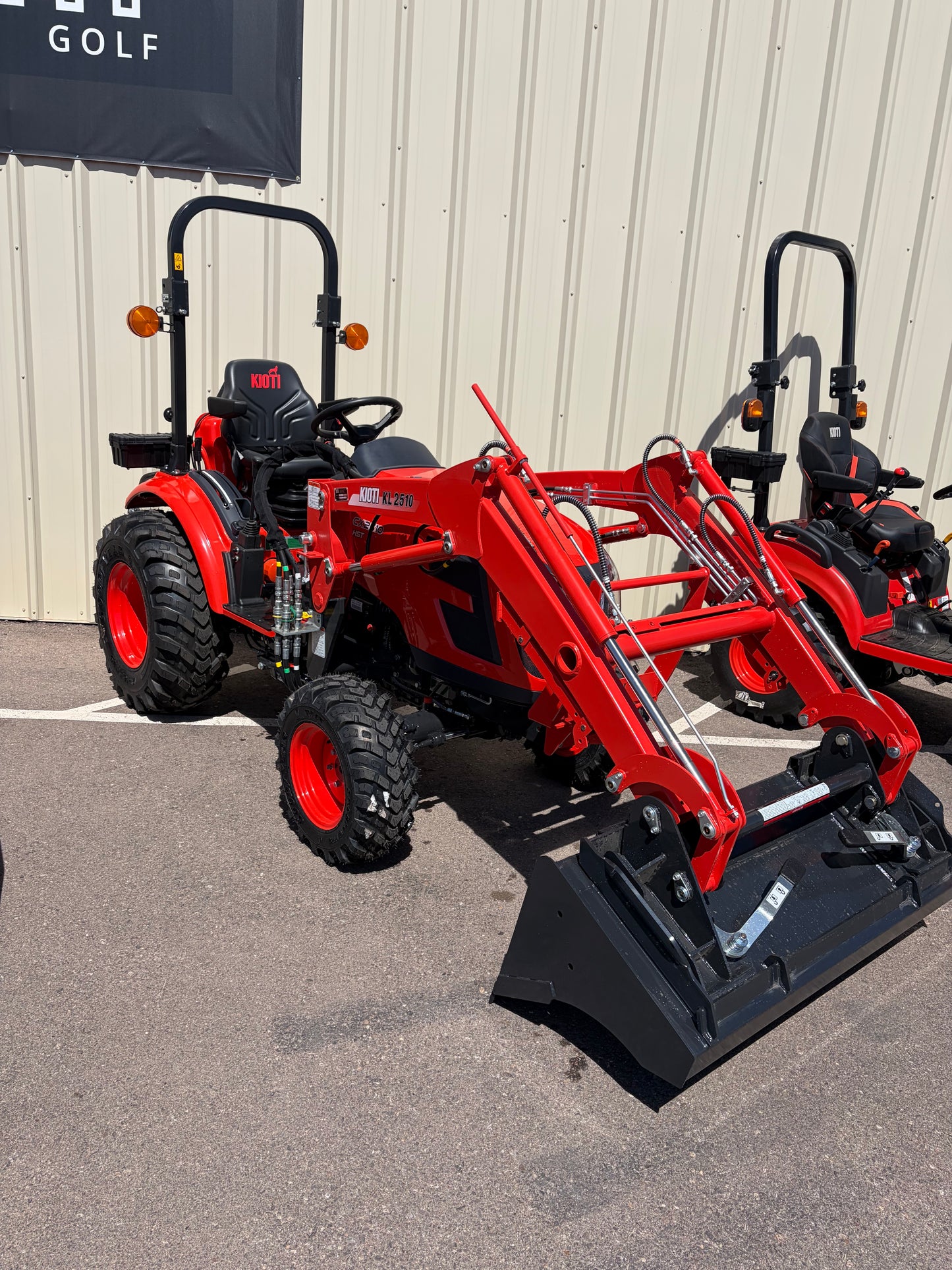 New KIOTI CX2510 HST *** 0% financing available***