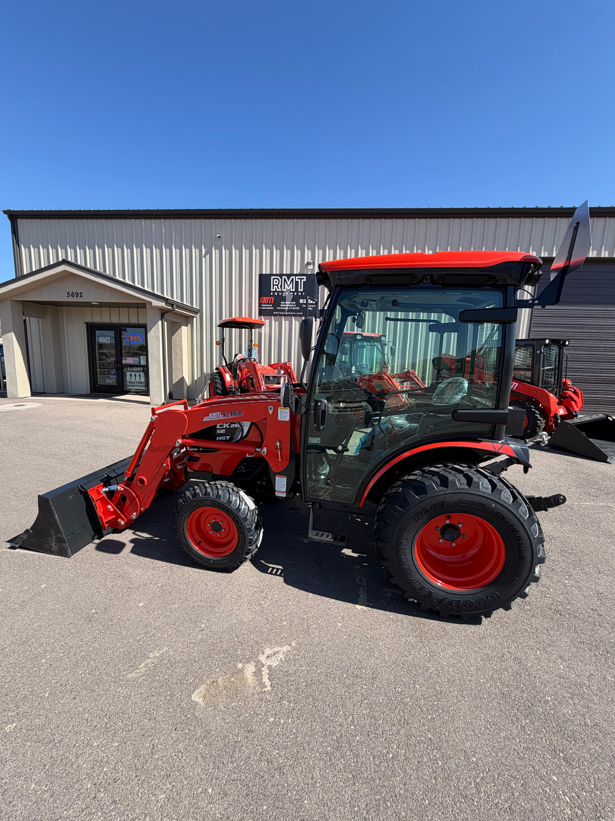 #6 New 2026 KIOTI CK2620SE HST Cab **0% financing available**
