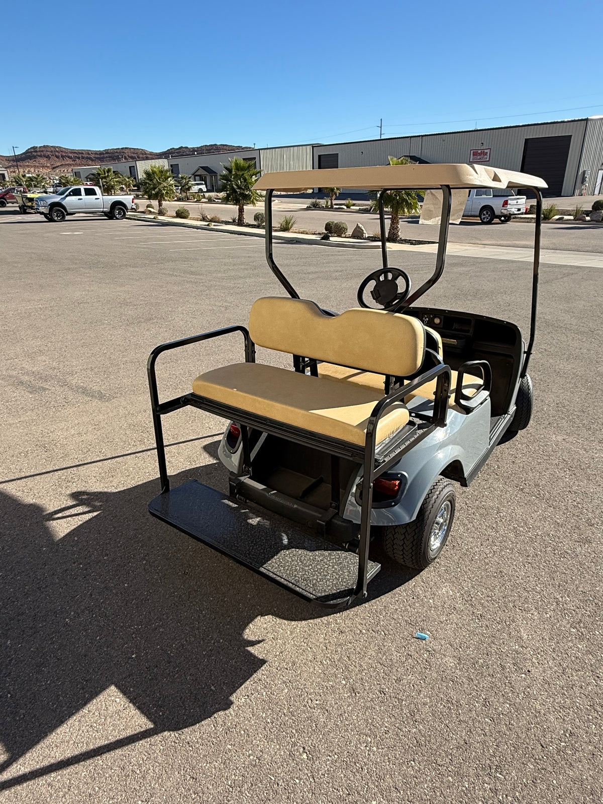 2018 EZGO TXT Lithium Golf Cart