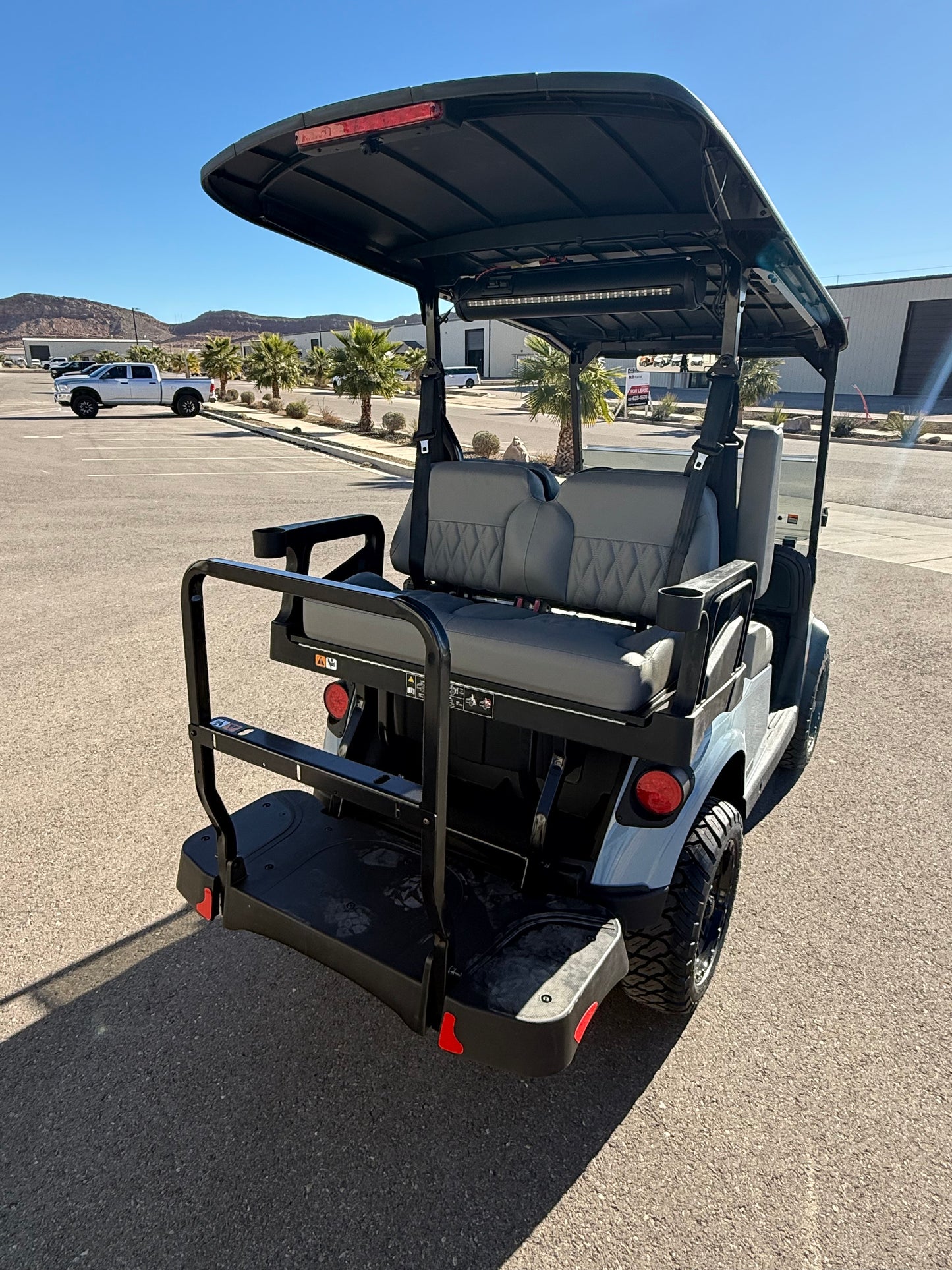 2026 EZGO RXV 4 Elite Golf Cart