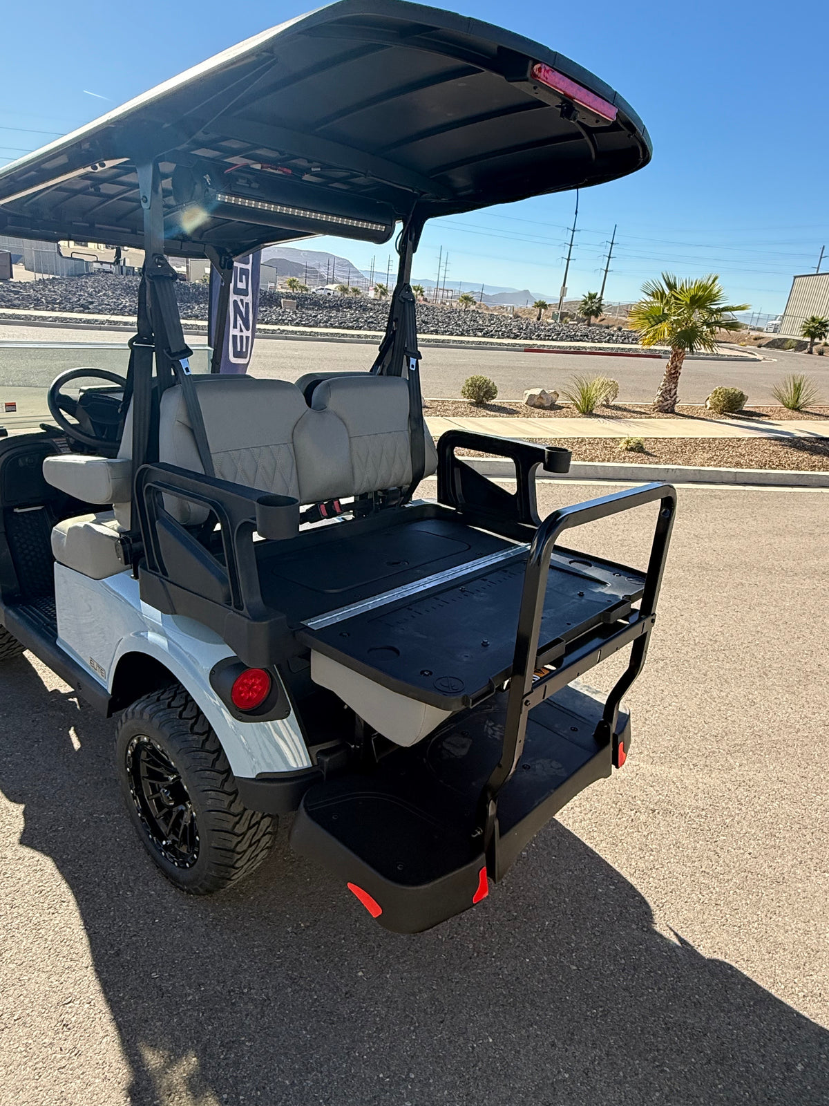 2026 EZGO RXV 4 Elite Golf Cart