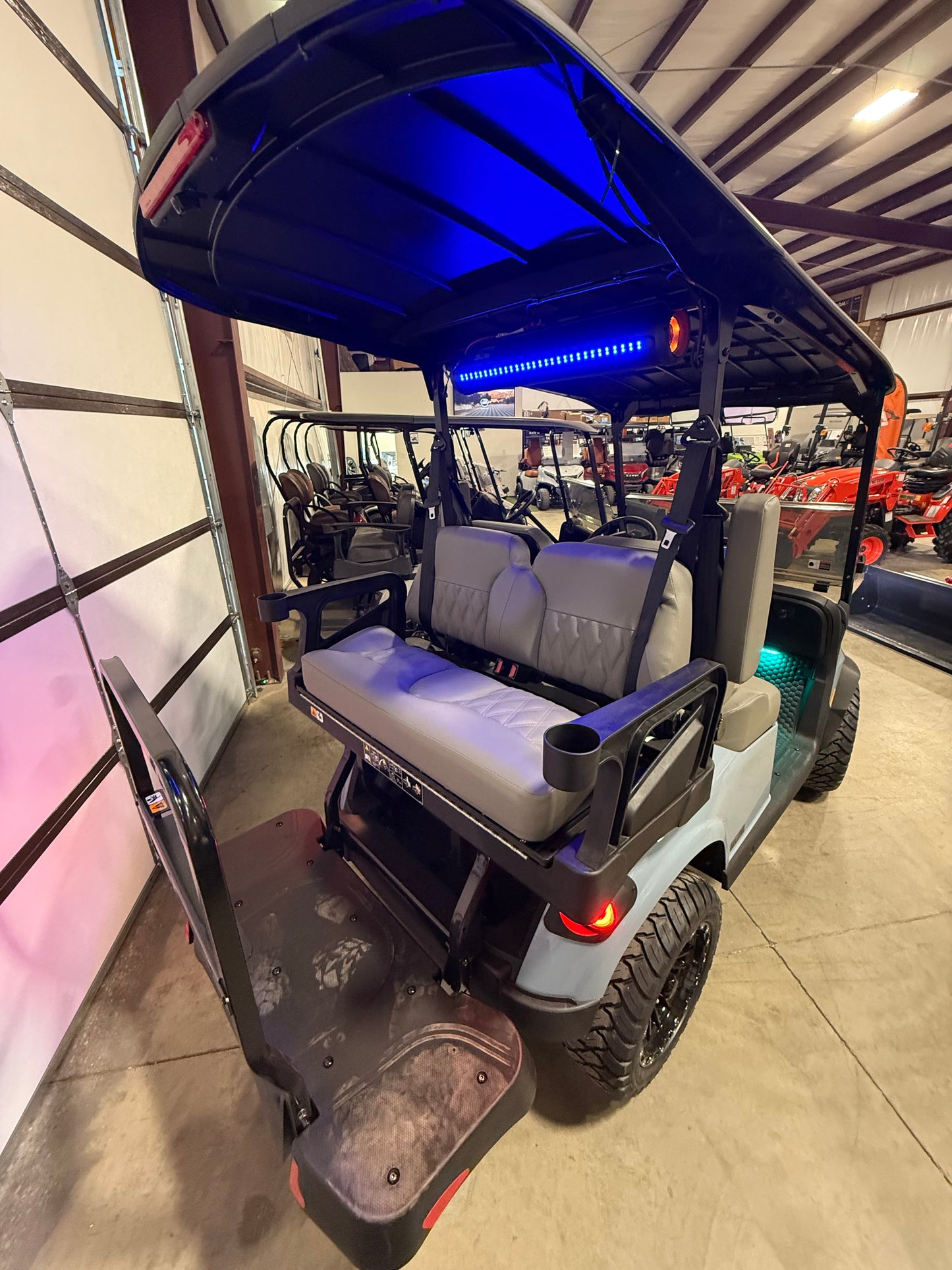2026 EZGO RXV 4 Elite Golf Cart
