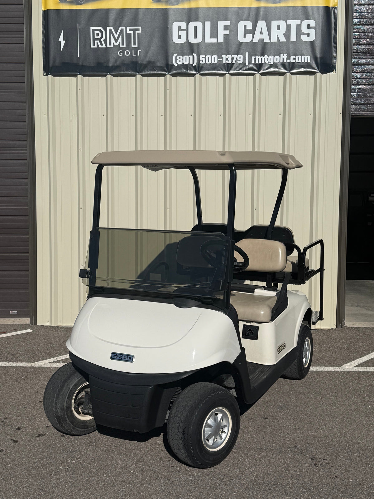 2016 EZGO RXV ELITE Lithium Golf Cart