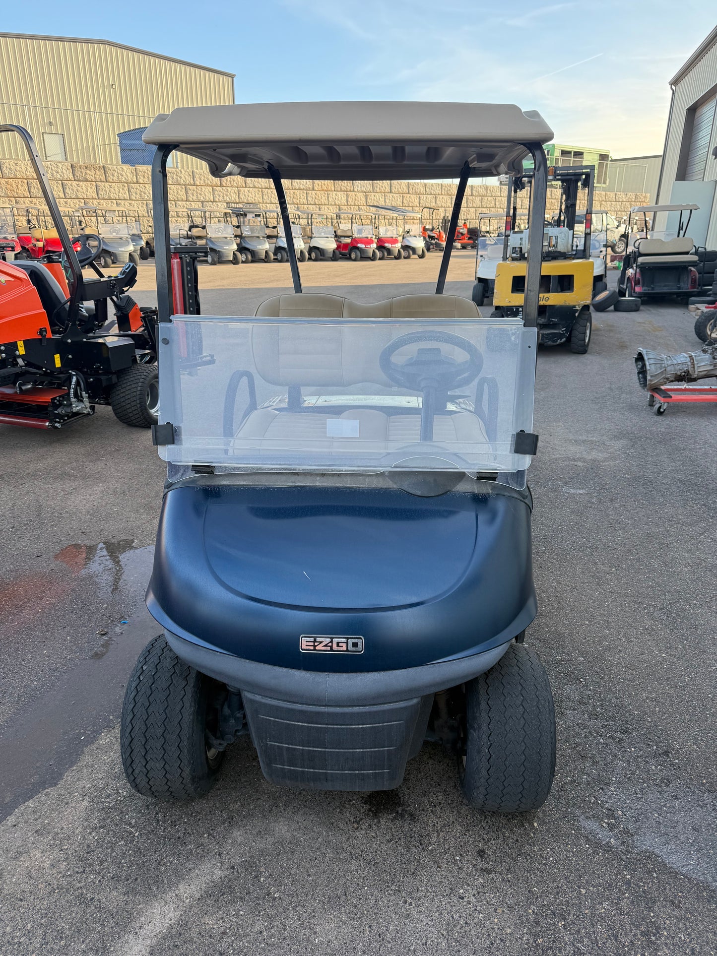 2019 EZGO RXV ELiTE Lithium Golf Cart