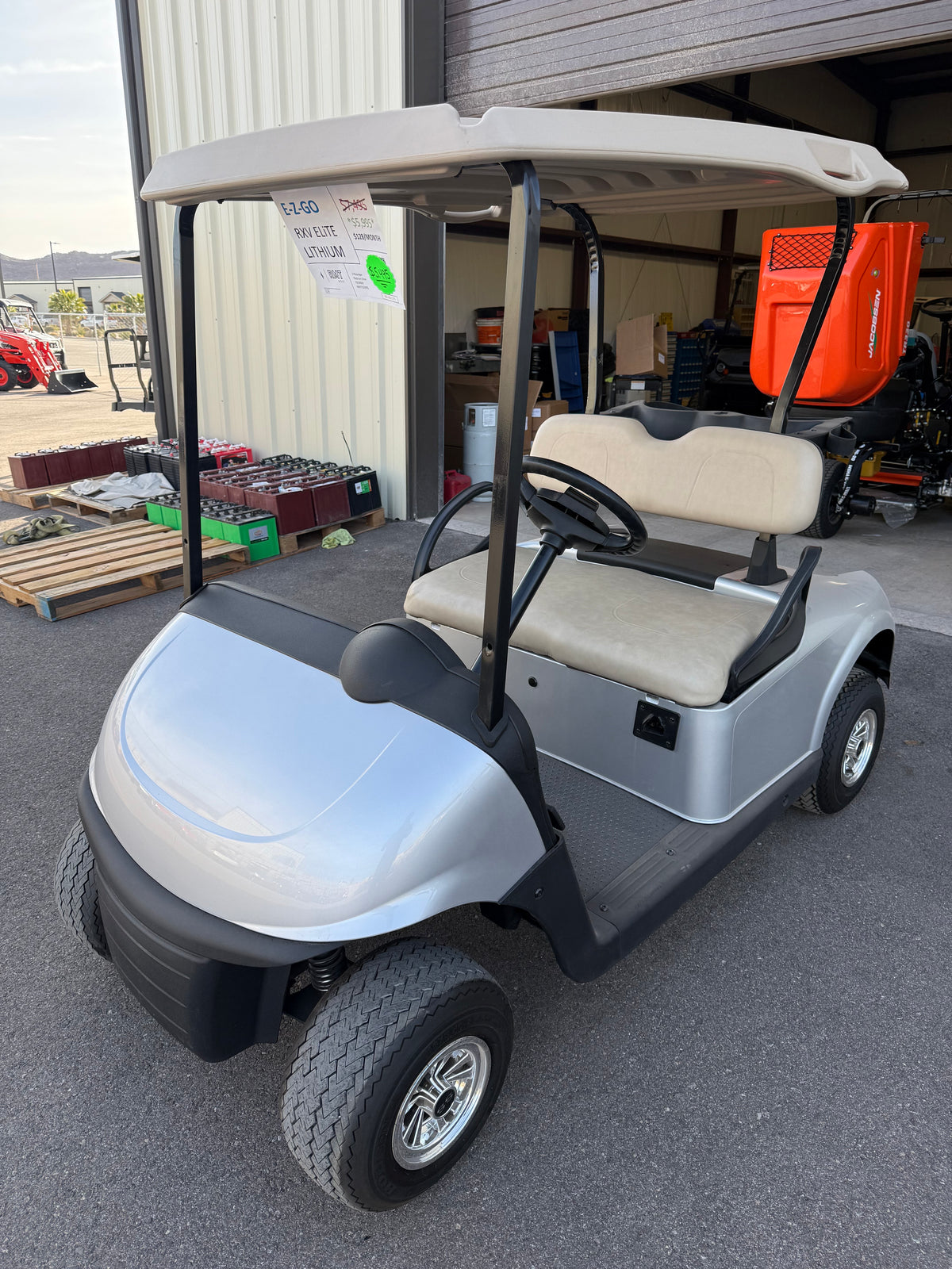 2020 EZGO RXV ELiTE GOLF CART
