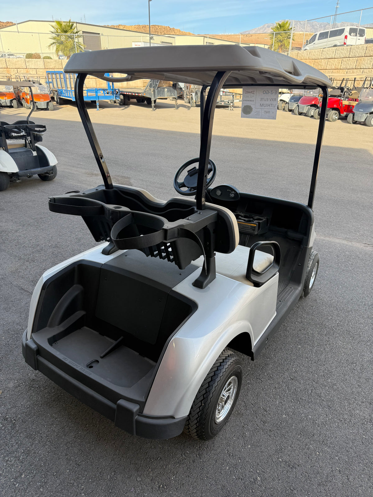 2020 EZGO RXV ELiTE GOLF CART
