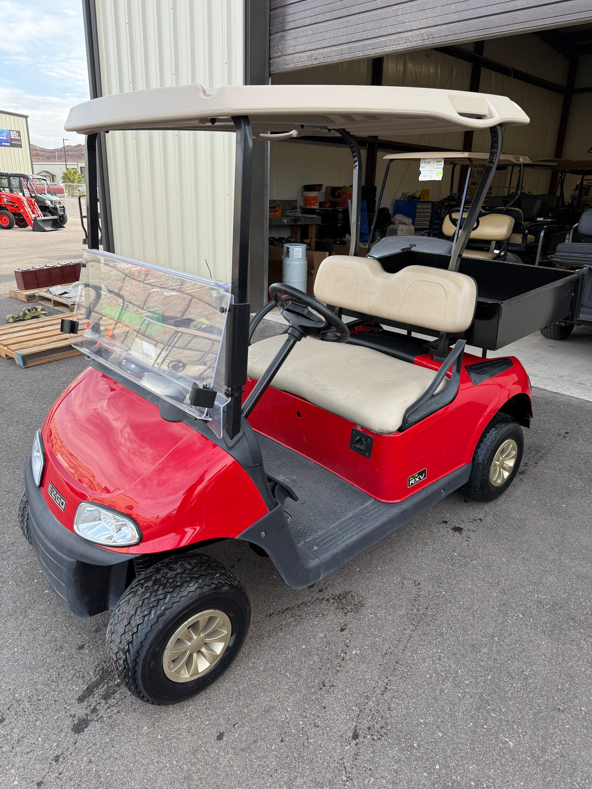 2020 EZGO RXV Elite Lithium Golf Cart