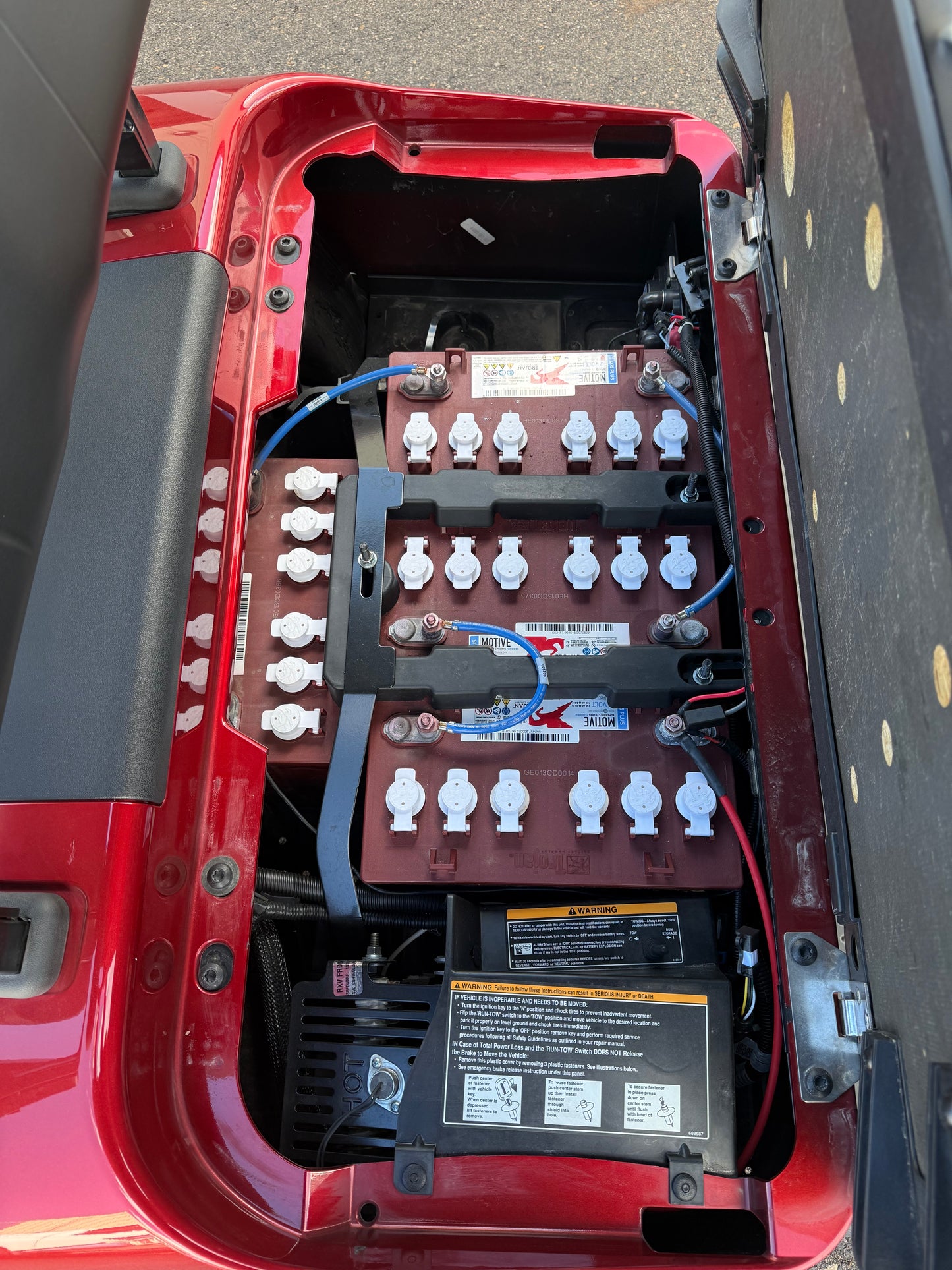 2023 EZGO VALOR 4 Golf Cart