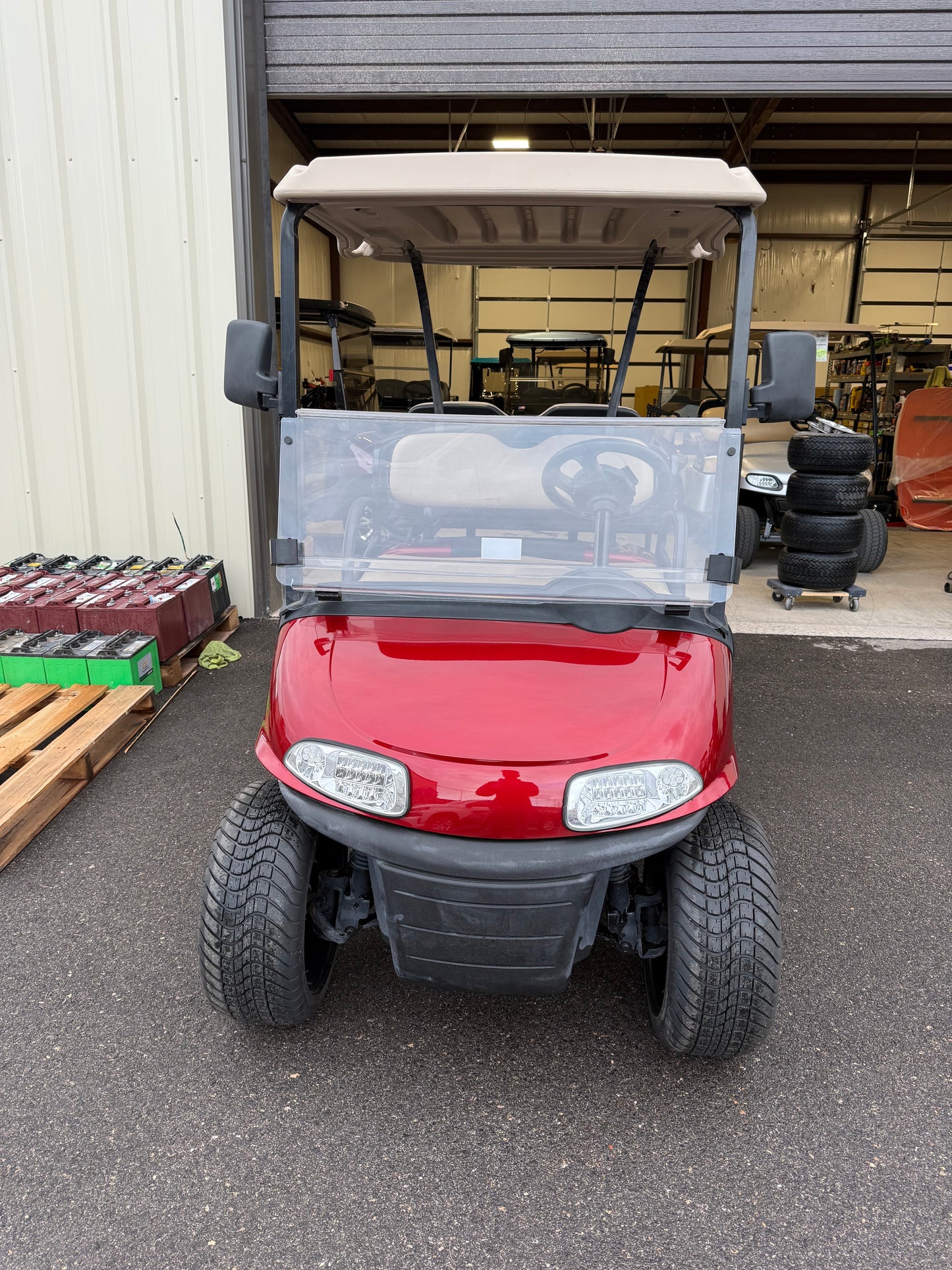 2018 EZGO RXV Gas GOLF CART