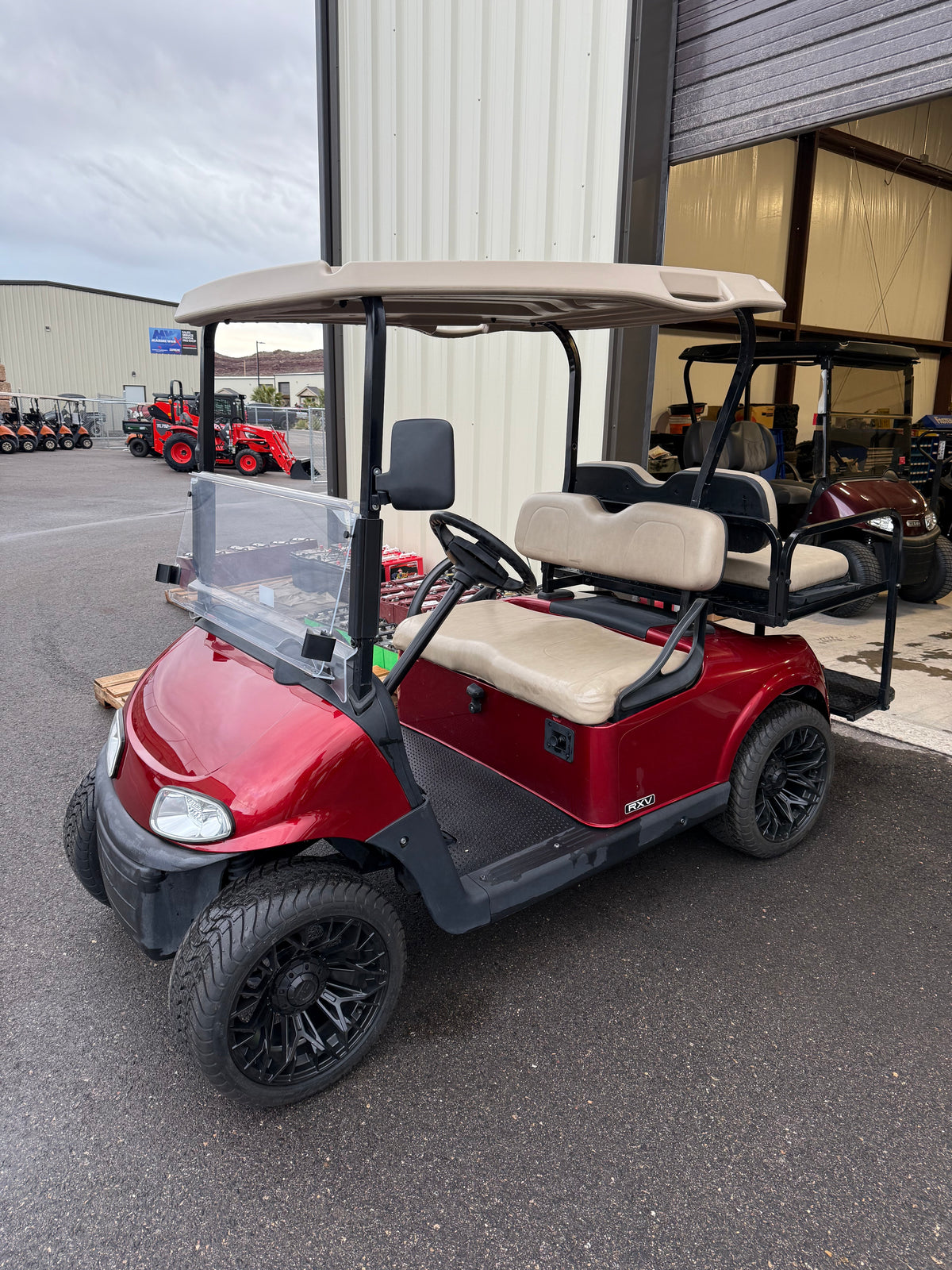 2018 EZGO RXV Gas GOLF CART