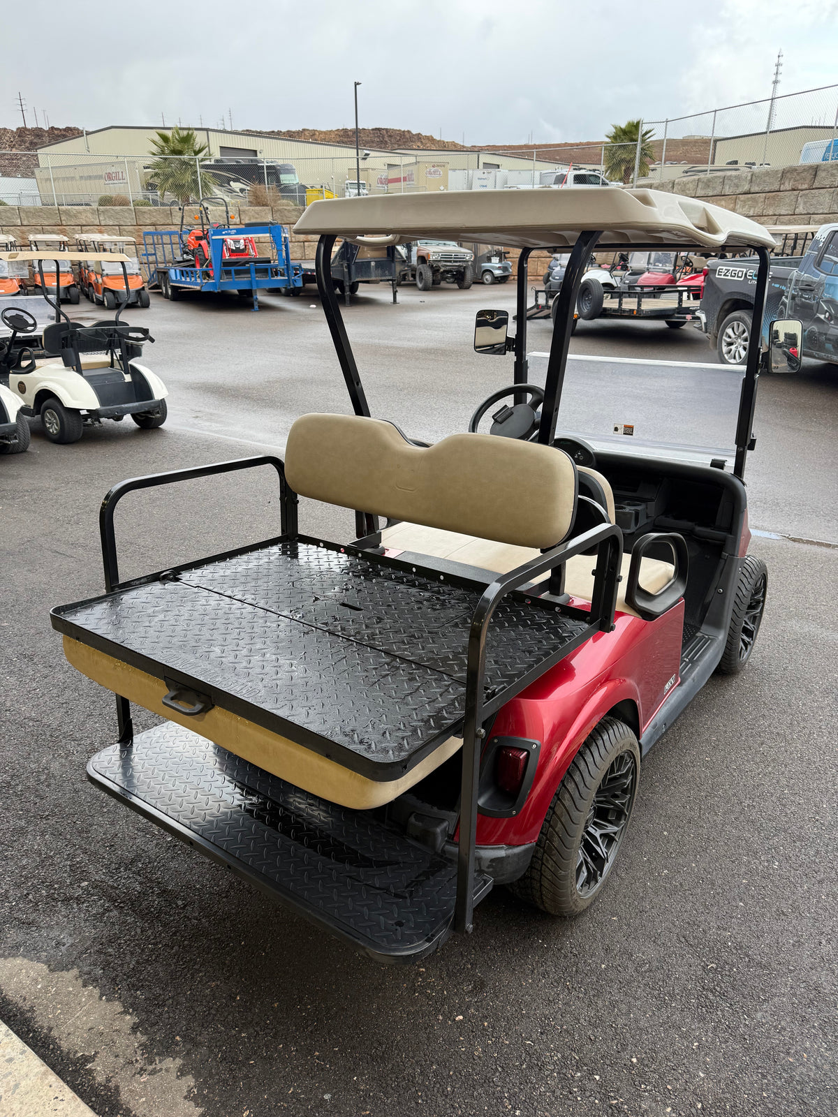 2018 EZGO RXV Gas GOLF CART