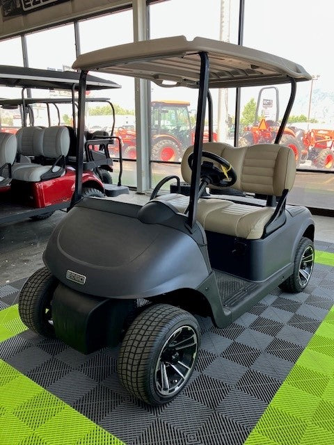 EZGO RXV ELiTE – Refurbished Golf Cart with New Lithium Batteries