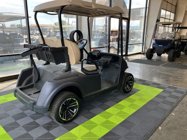 EZGO RXV ELiTE – Refurbished Golf Cart with New Lithium Batteries