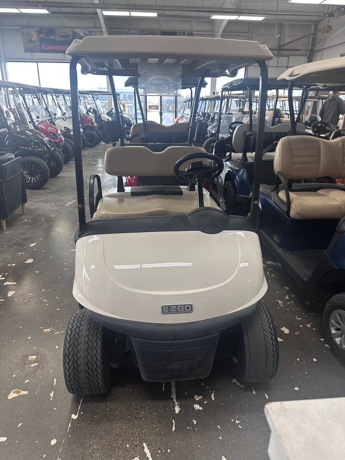 Used 2021 E-Z-GO RXV Elite in White-Lithium