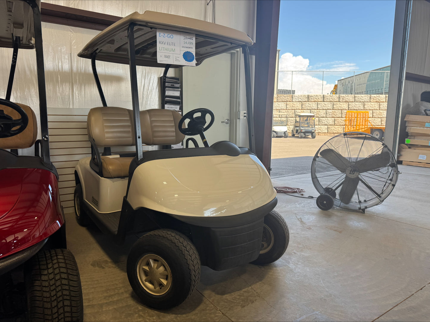 2018 EZGO RXV ELiTE GOLF CART