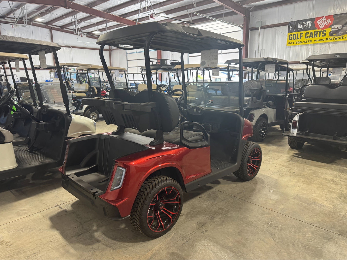 2018 EZGO RXV ELiTE w/ MadJax Apex body kit
