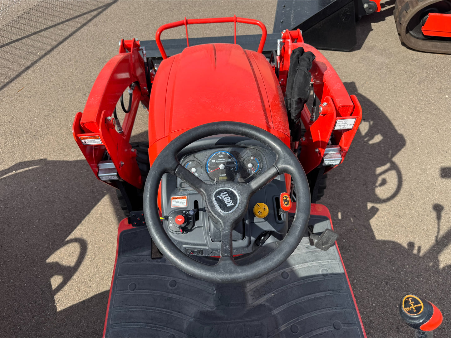 2025 KIOTI CS2520H
